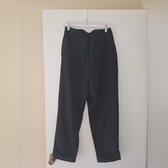 Elizabeth and James Black Pleated Pants Size 12 - Picture 10 of 10